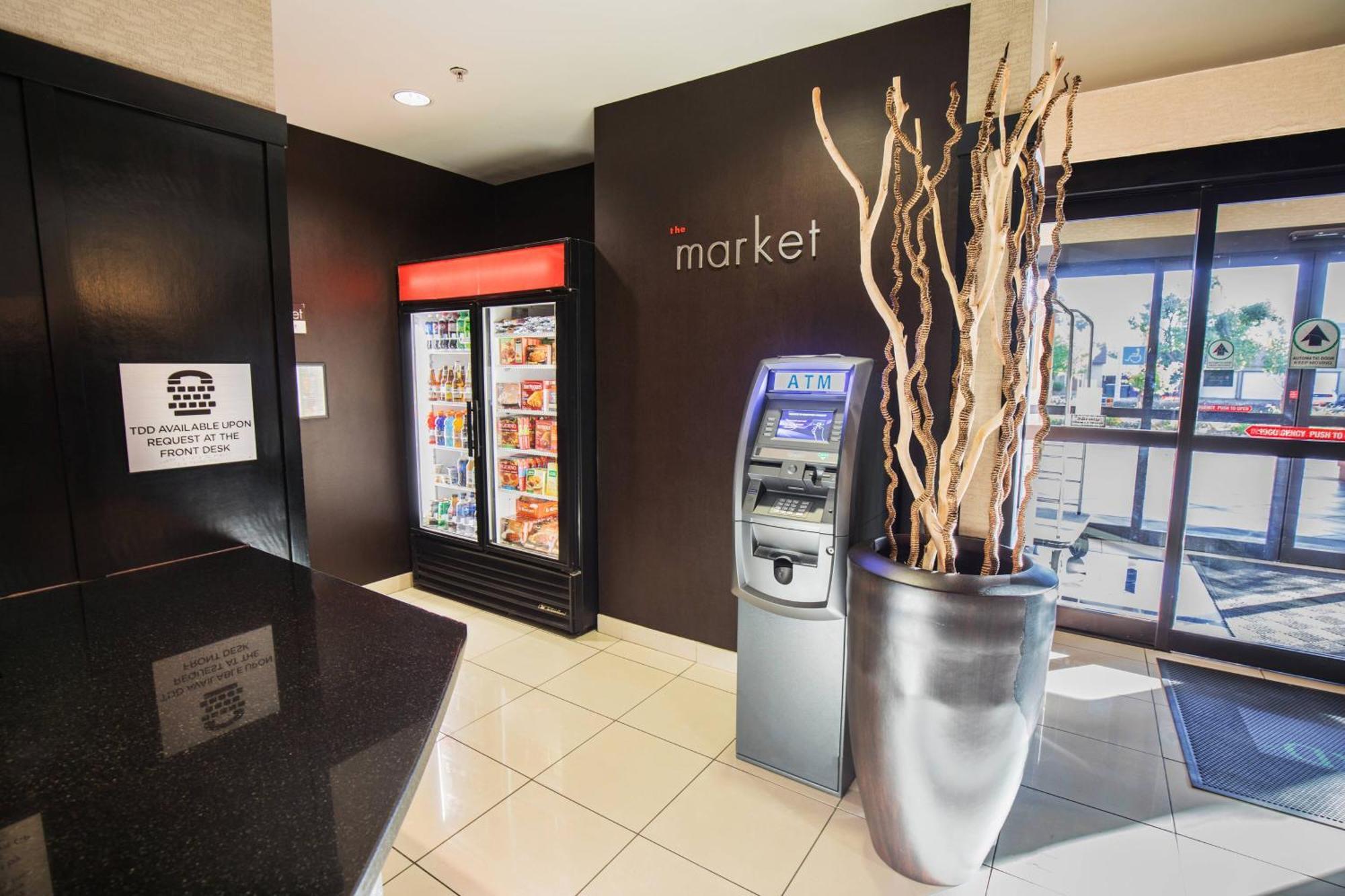 Courtyard By Marriott Merced Exterior foto